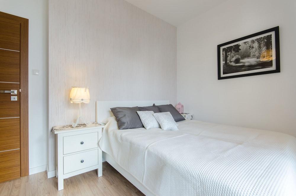 Dom & House - Apartamenty Nowe Orlowo กดิเนีย ภายนอก รูปภาพ